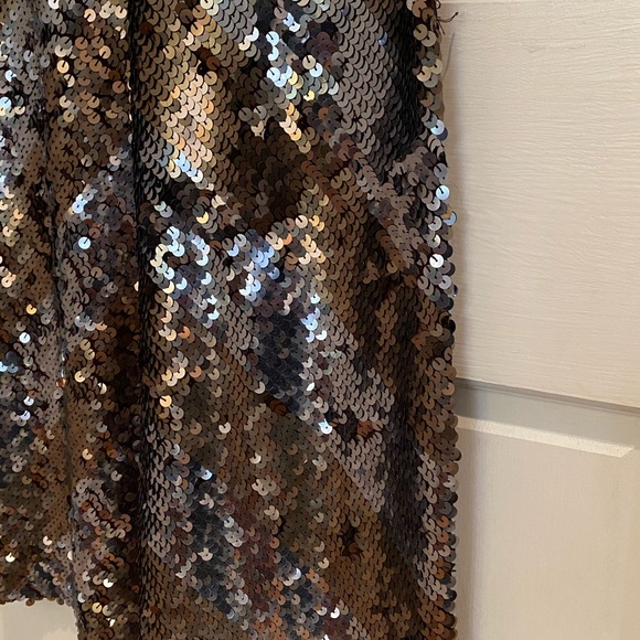 ✨HP✨ Alice & Olivia Sequin Dress - Picture 3 of 7
